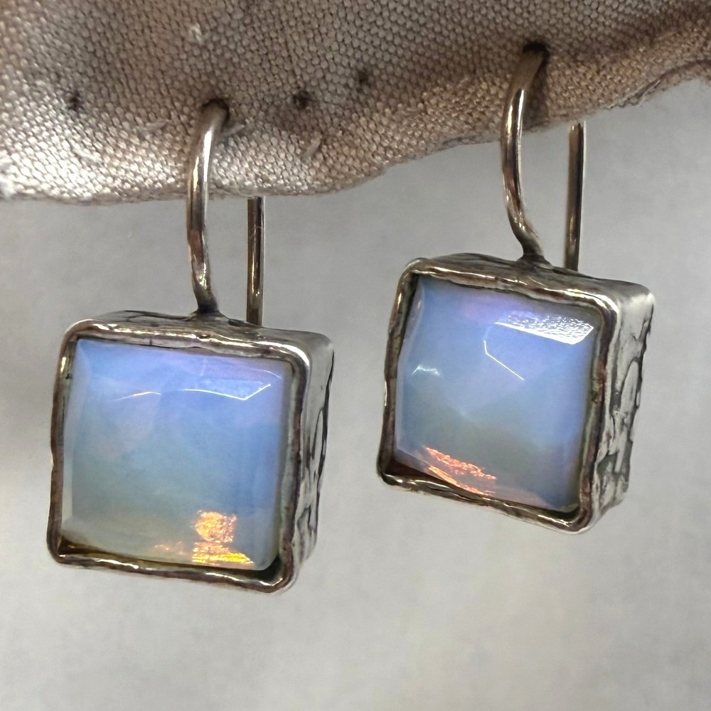 Shablool Didae Earrings Womens OS Blue Silver Excellent Hammered Sterling .925